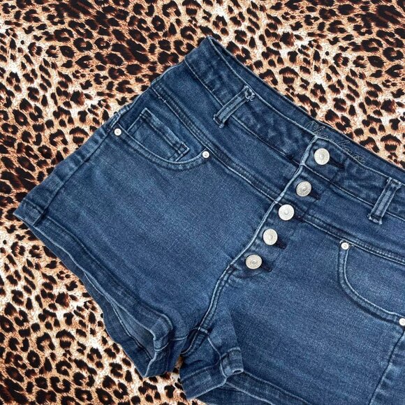 retro skylar daisy dukes denim shorts - Picture 2 of 8